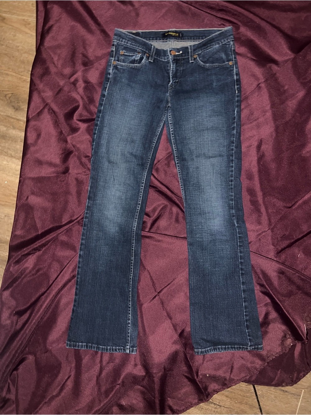 Classic Dark Wash Women's Jeans - Blue